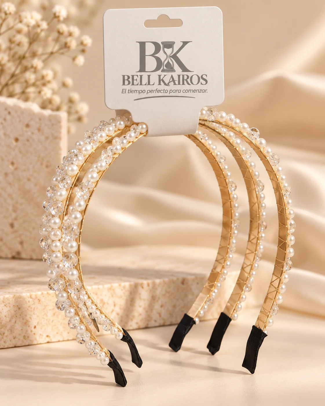 Vincha Elegante con Perlas Blancas y Cristales Transparentes